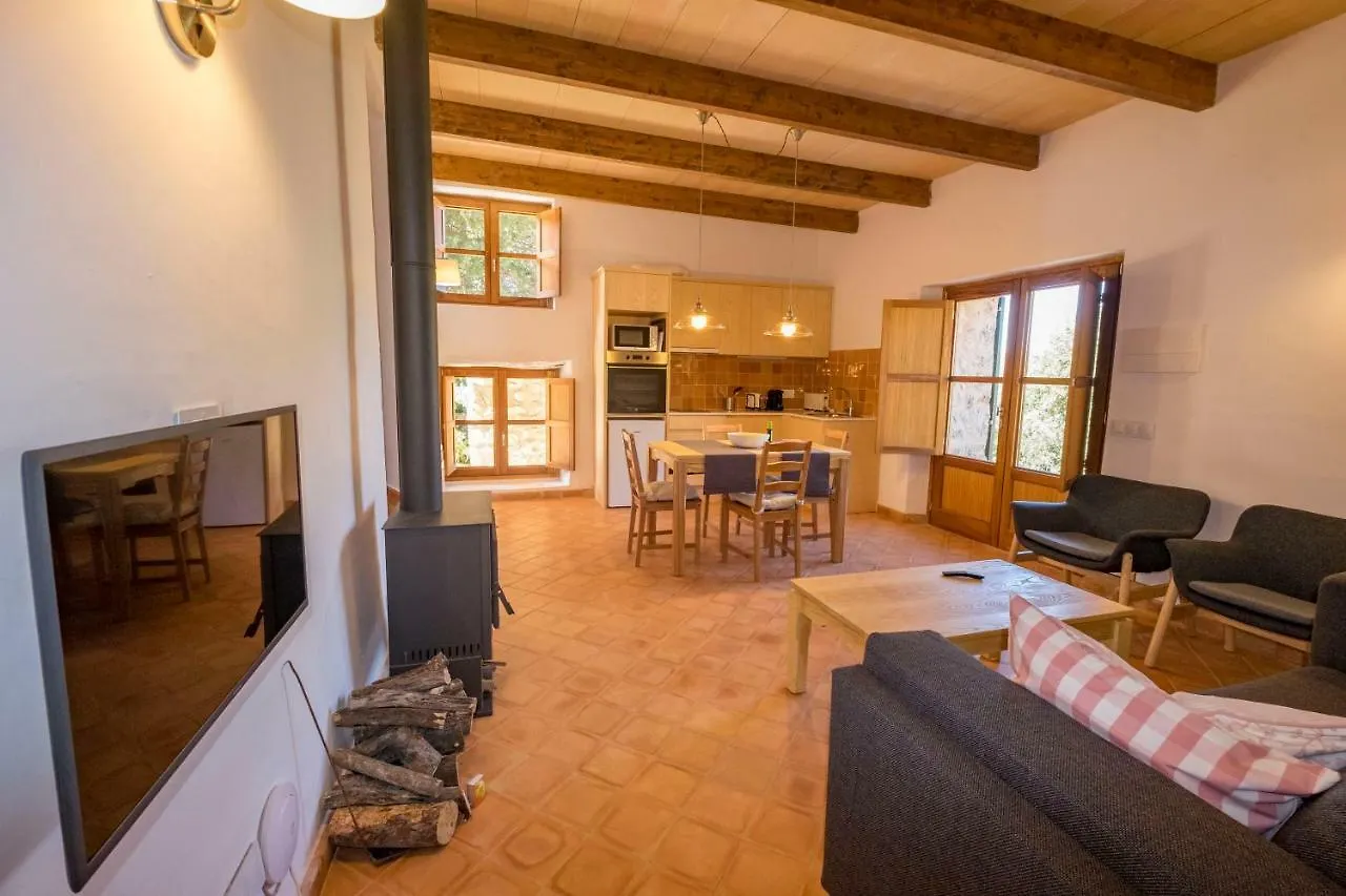 Farm stay Agroturismo Son Alzines Lluc